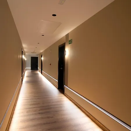 فندق Hotel Rio Lea Castro de Rei