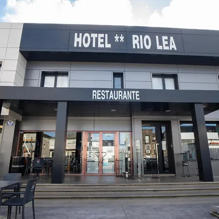 Hotel Rio Lea فندق 2*